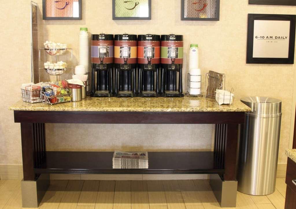 Hampton Inn By Hilton Of Kuttawa Eddyville מסעדה תמונה