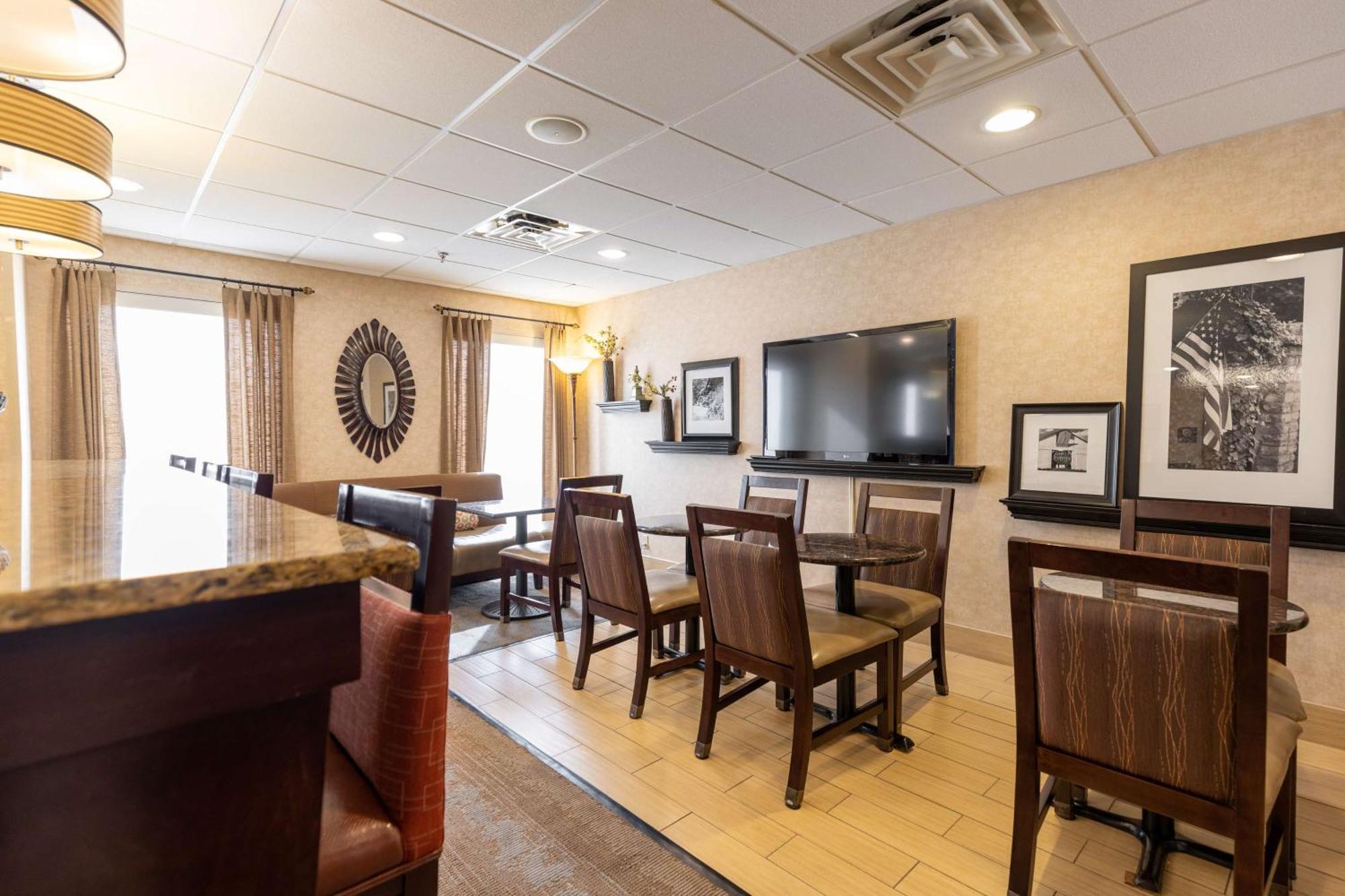 Hampton Inn By Hilton Of Kuttawa Eddyville מראה חיצוני תמונה